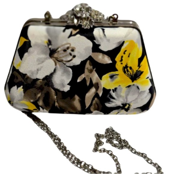 R.S.V.P. Floral Rsvp Hard
Clutch Bag with Chain Strap - Picture 2 of 9